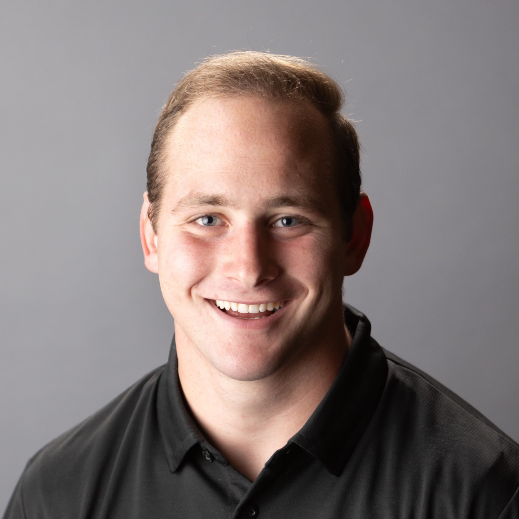 Holland Knudsen portrait