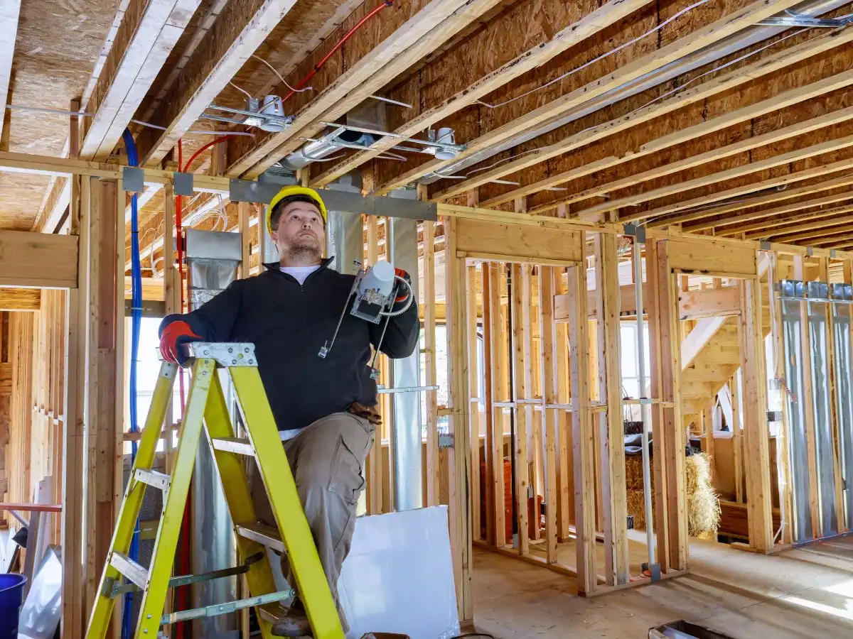 Blog Top Liability Risks for Electricians and How Insurance Covers Them
