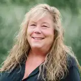 Contact Heidi Nelson