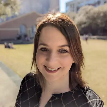 Samantha Franz