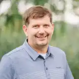 Contact Derrick Linn