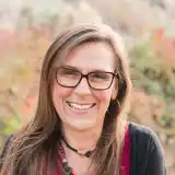 Contact Alisa Bowman