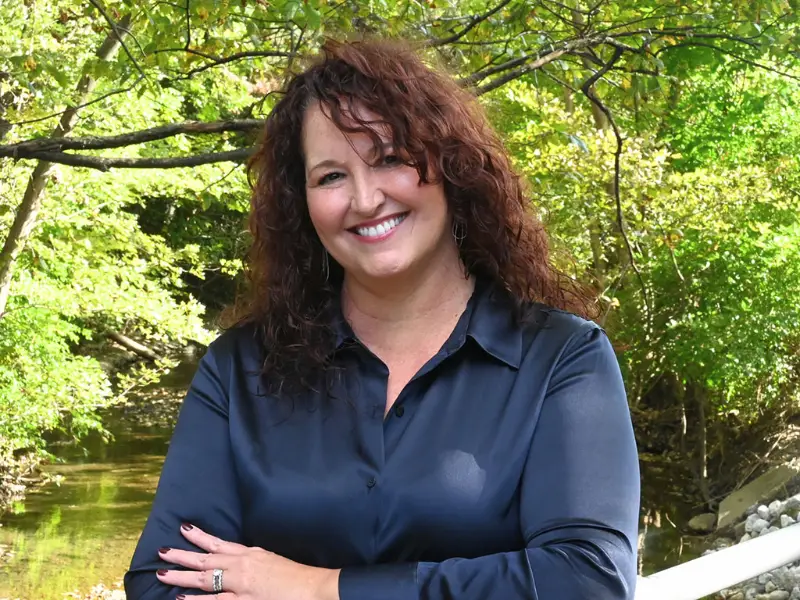 Shelly Tausch Portrait