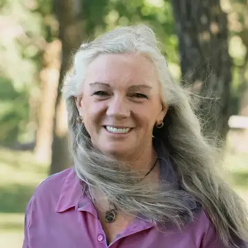 Kim Ayers