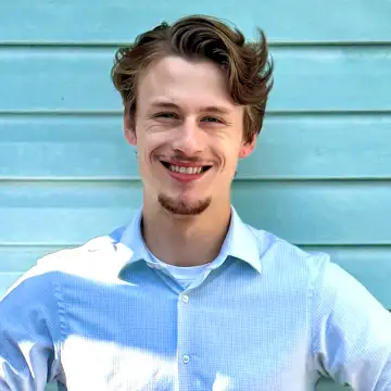 Finn Maenza